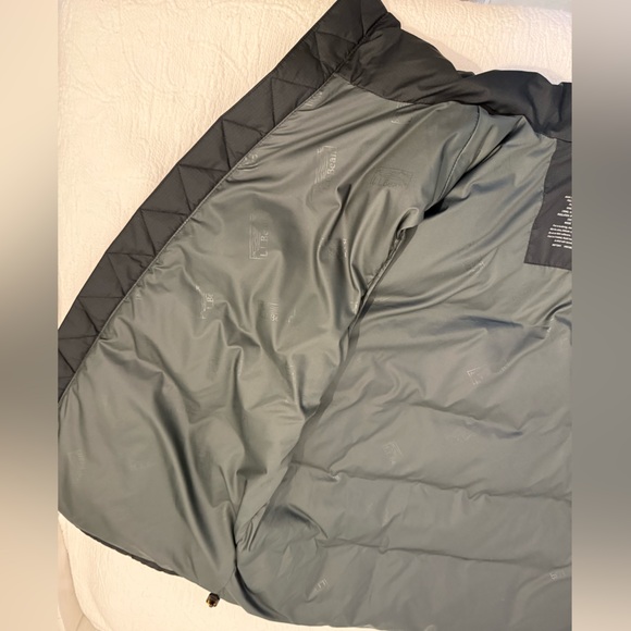 L.L. Bean Black DownTek Puffer Vest Water Repellent Down mountain classic - Picture 8 of 15